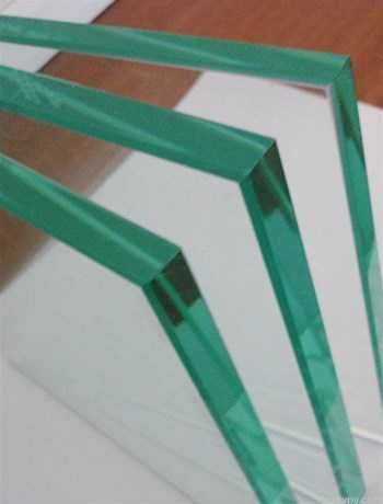 云南钢化玻璃厂家实验告诉你钢化玻璃有多坚固